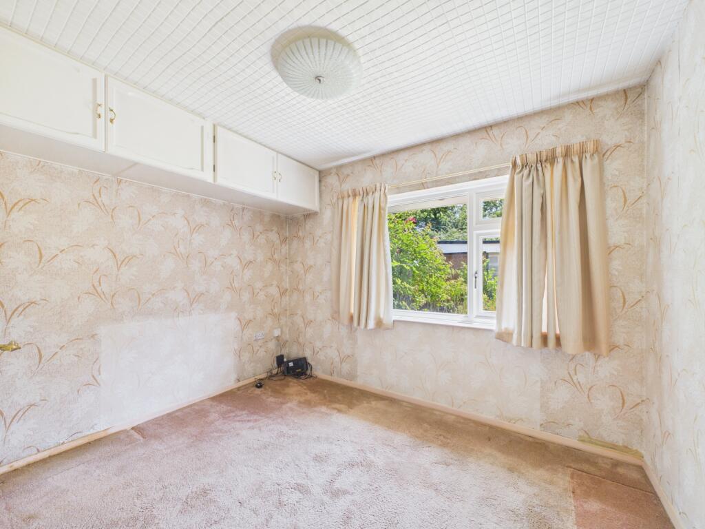 House in Derby, Mickleover - View 6