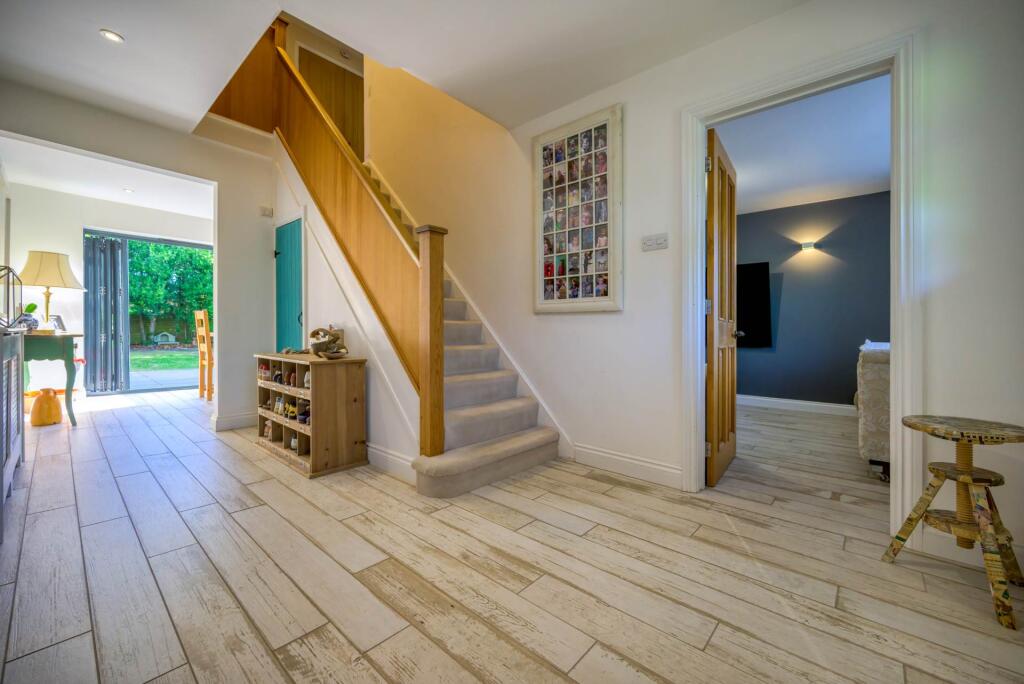 House in Reading - View 4