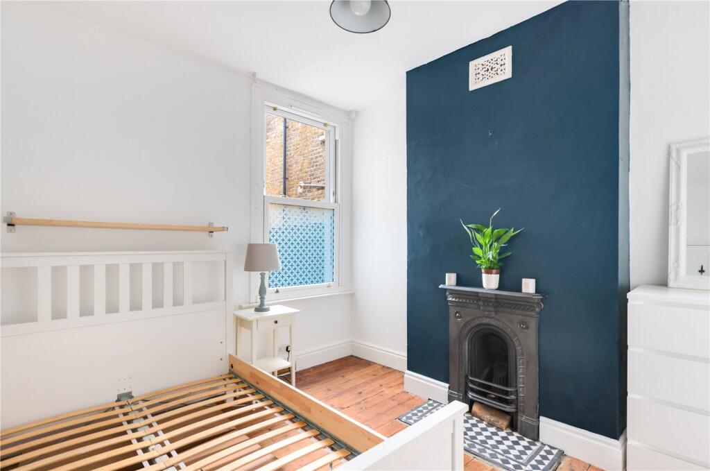 Apartment in London - View 4