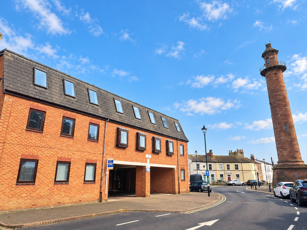 2-bed flat on Pharos Street, Fleetwood, FY7 6BG, £79,950