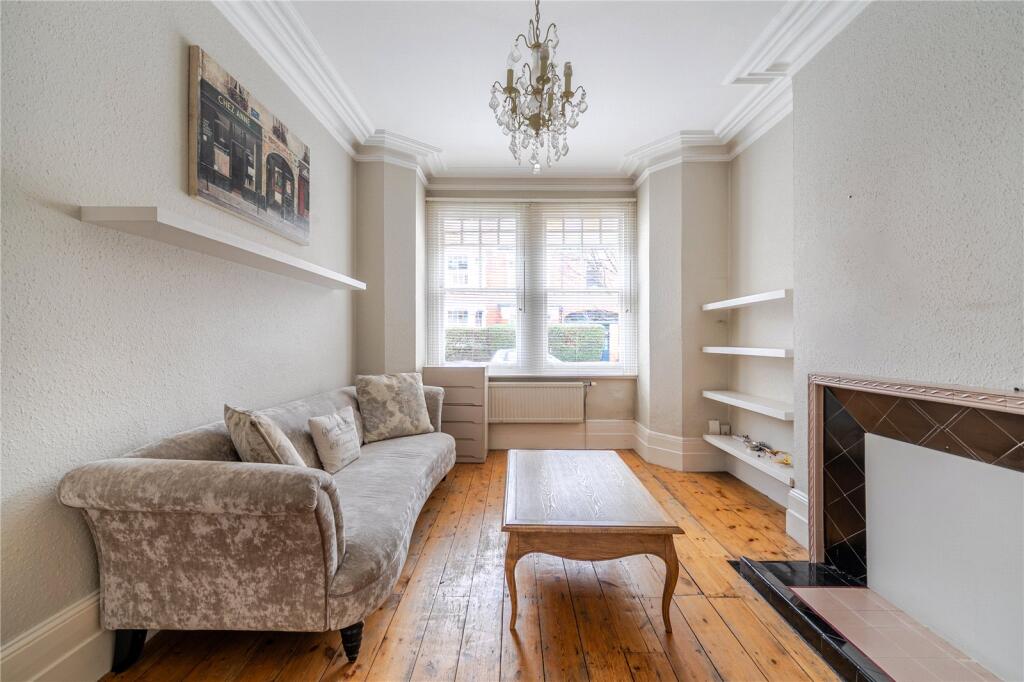Hatherley Gardens, London, N8 photo 2