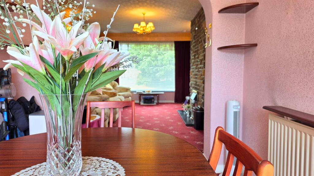 Lowestoft Road, Gorleston - View 5