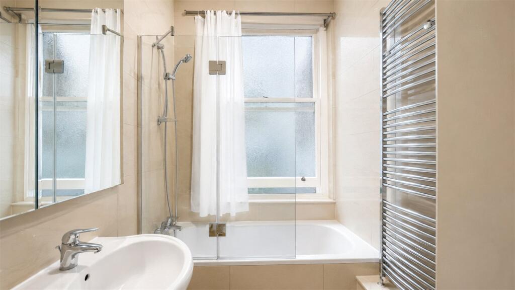 Apartment in London, Bloomsbury - More