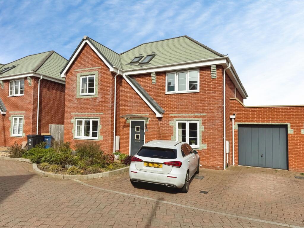 Main image of property: Kelly Road, High Wycombe, Buckinghamshire