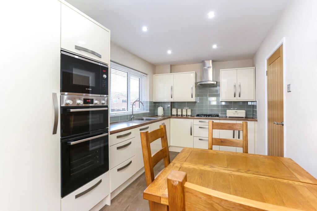 House in Rossendale, Rockliffe - More