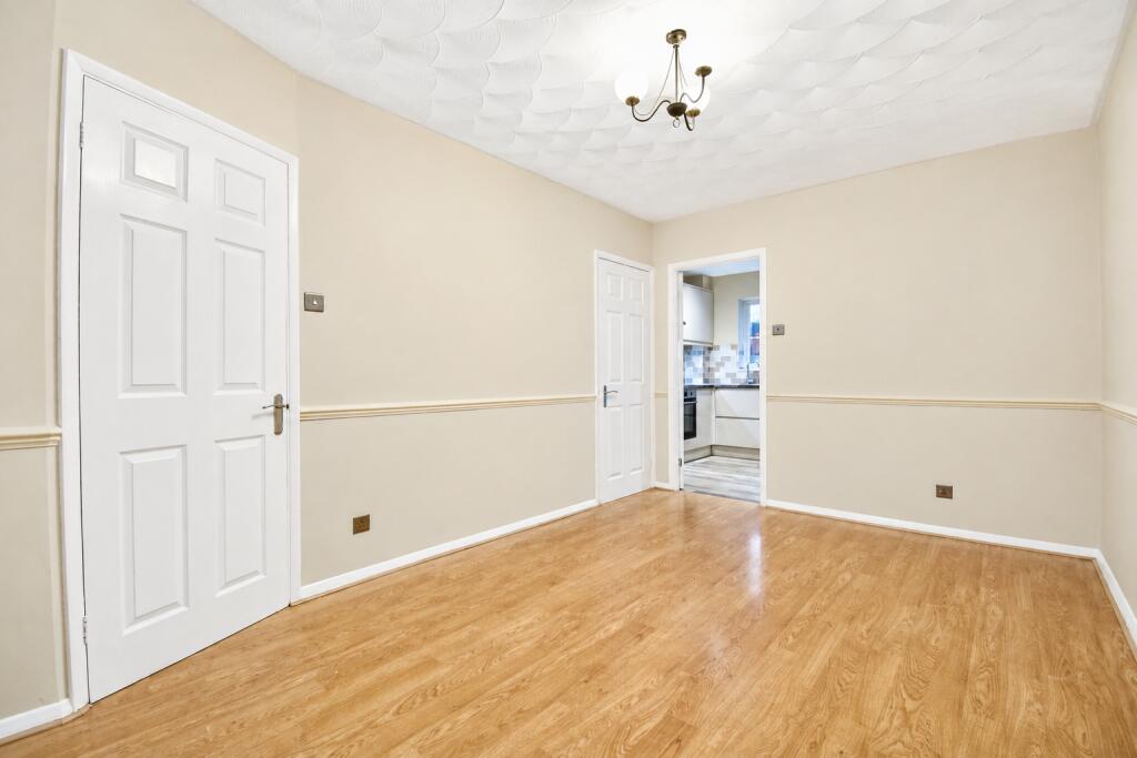 House in Northampton - View 4