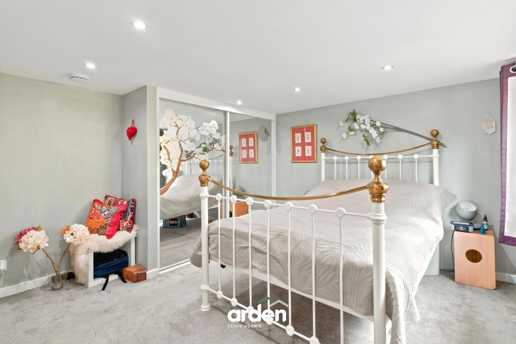 House in Birmingham, New Frankley in Birmingham - More