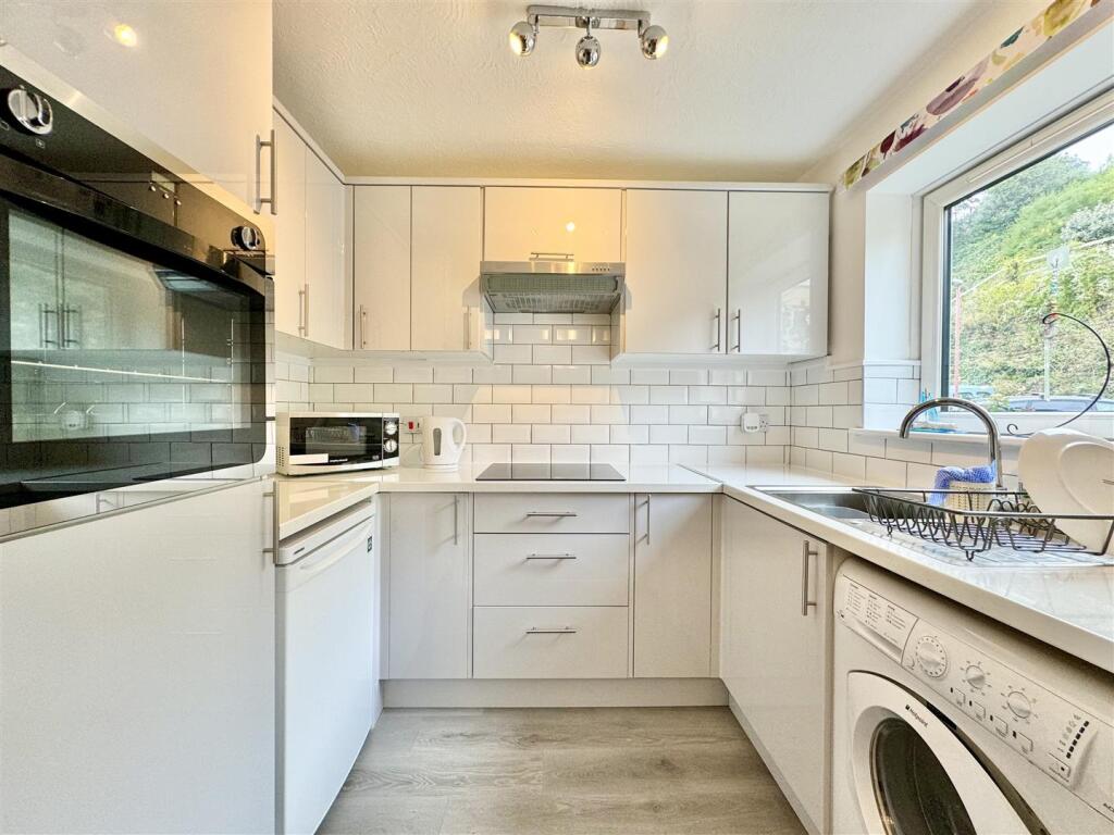 Verulam Place, St. Leonards-On-Sea photo 3