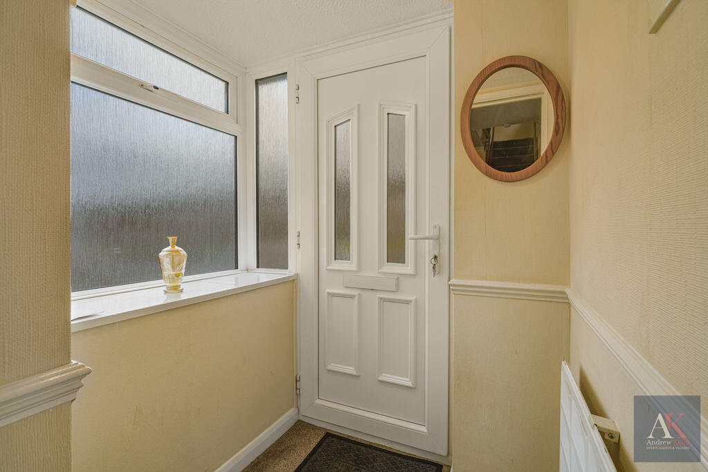 House in Rochdale, Bottom o' th' Brow - View 2