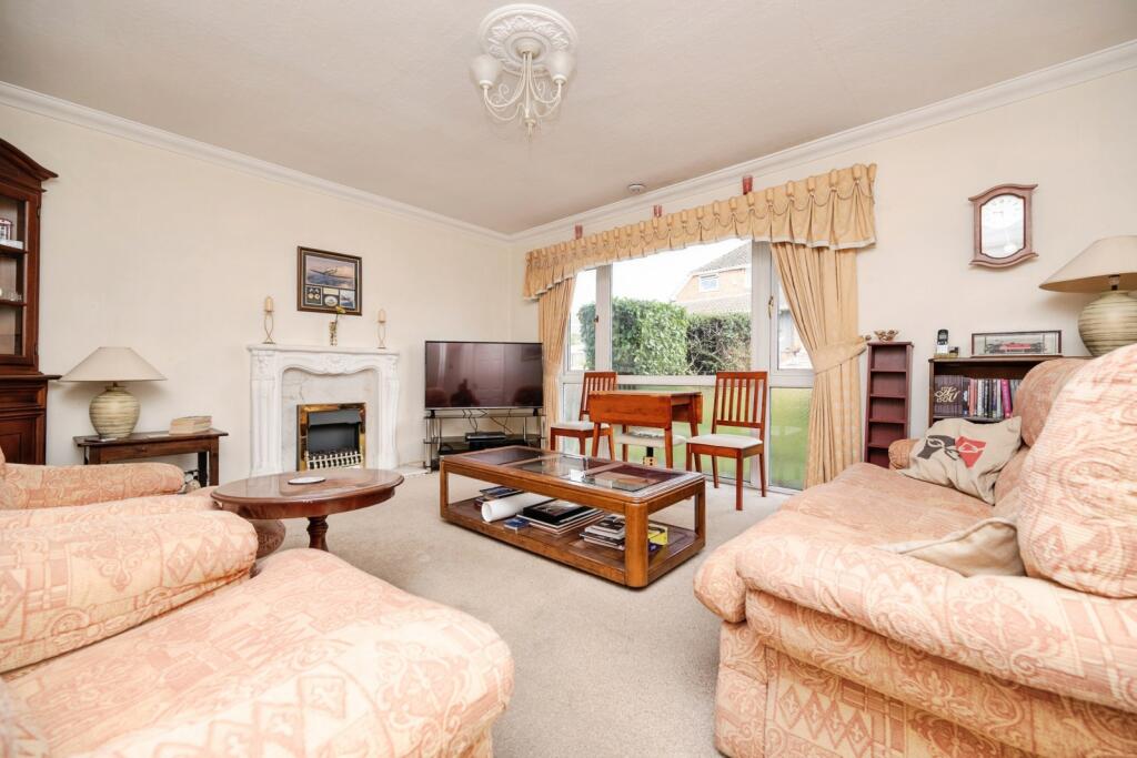 Apartment in Dudley, West Midlands - More