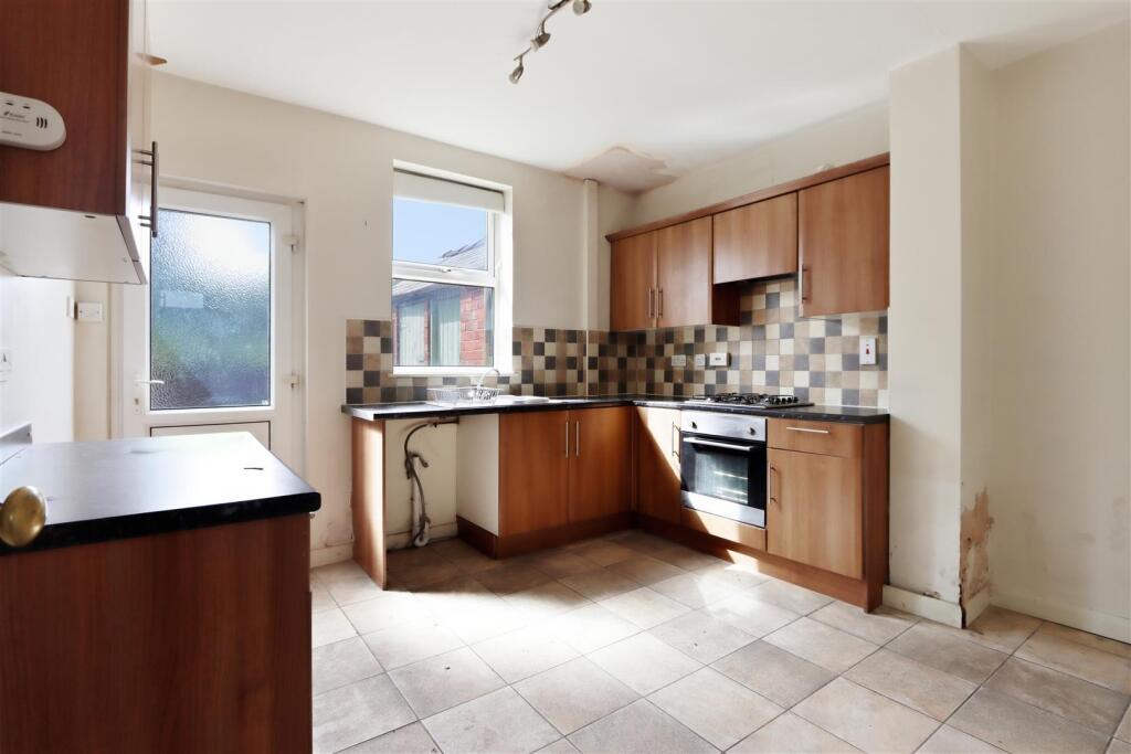 House in Sheffield - View 4