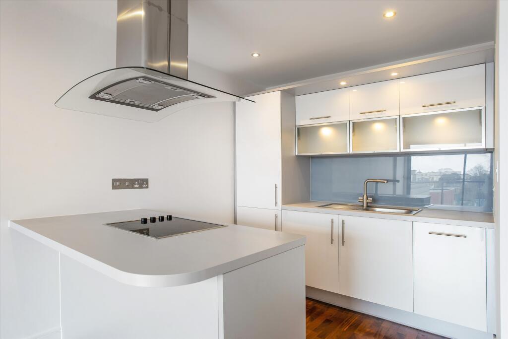 Main image of property: Balham Hill, London, SW12