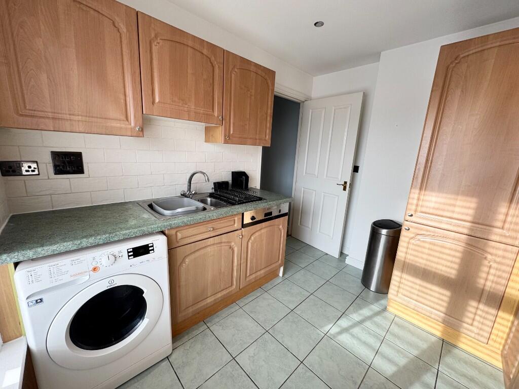 Additional image 8 of Dickens Heath Road, B90