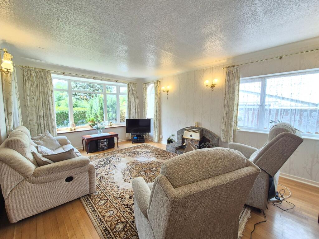 House in North West Leicestershire, Leicestershire - More
