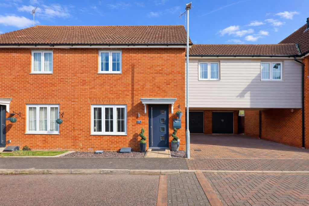 Main image of property: Temple Way, Rayleigh, Essex
