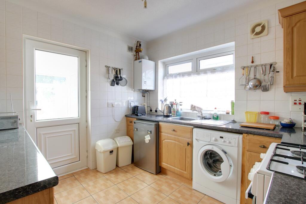 Uplands Crescent, Fareham photo 3