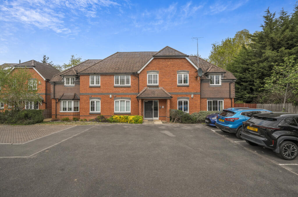 Main image of property: Mays Close, Earley, Reading
