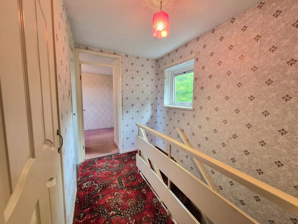 Hawksclough, Skelmersdale, WN8 6PY - Więcej
