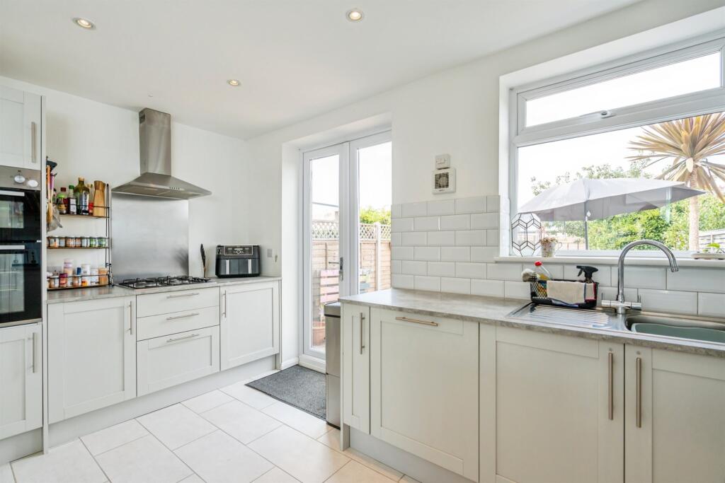 House in Arun, Felpham - View 4