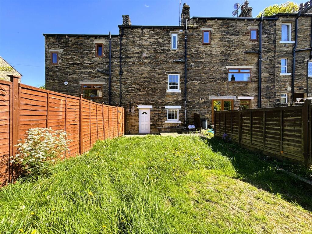 Main image of property: Lower Newlands, Brighouse, HD6
