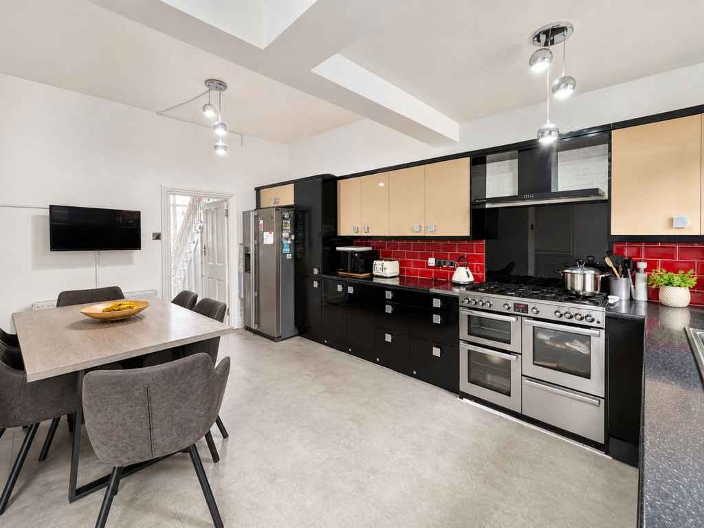 House in London, Leyton - View 3