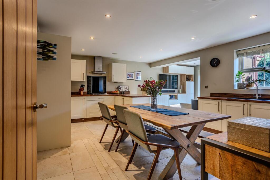 Thorne Road, Austerfield, Doncaster photo 4