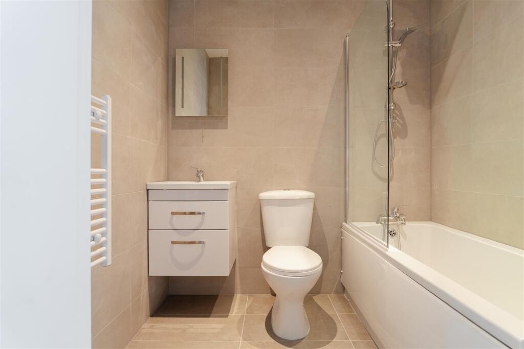 Flat 12 - 6.jpg