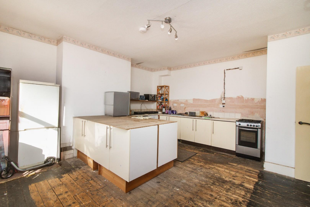 Apartment in North Shields, Tynemouth - View 5
