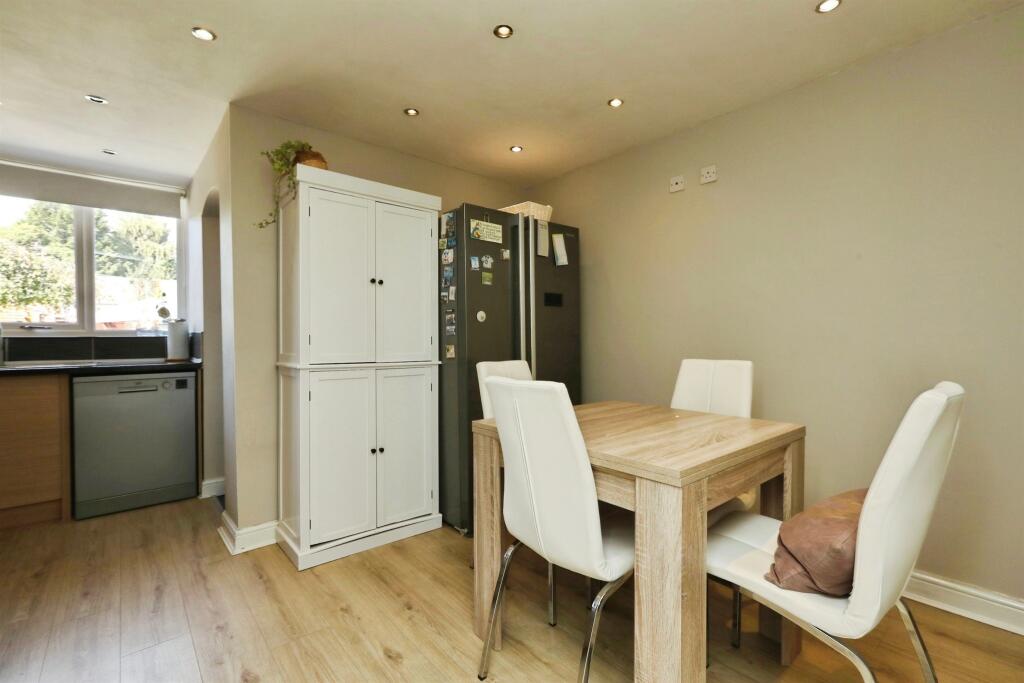 House in Worksop, Hodsock - View 5