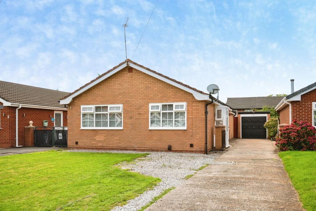 Main image of property: Hurlbote Close, Handforth, Wilmslow, SK9