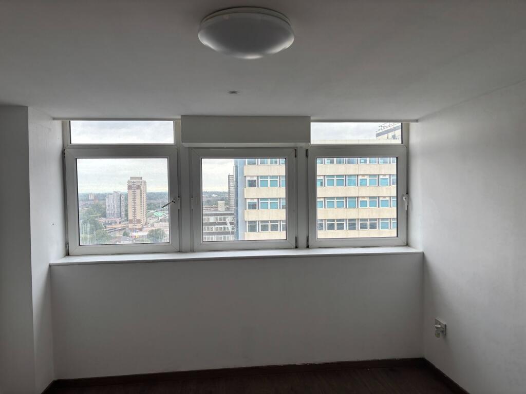Apartment in Liverpool - View 2