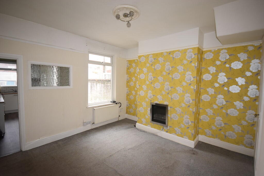 House in Lancaster - View 4
