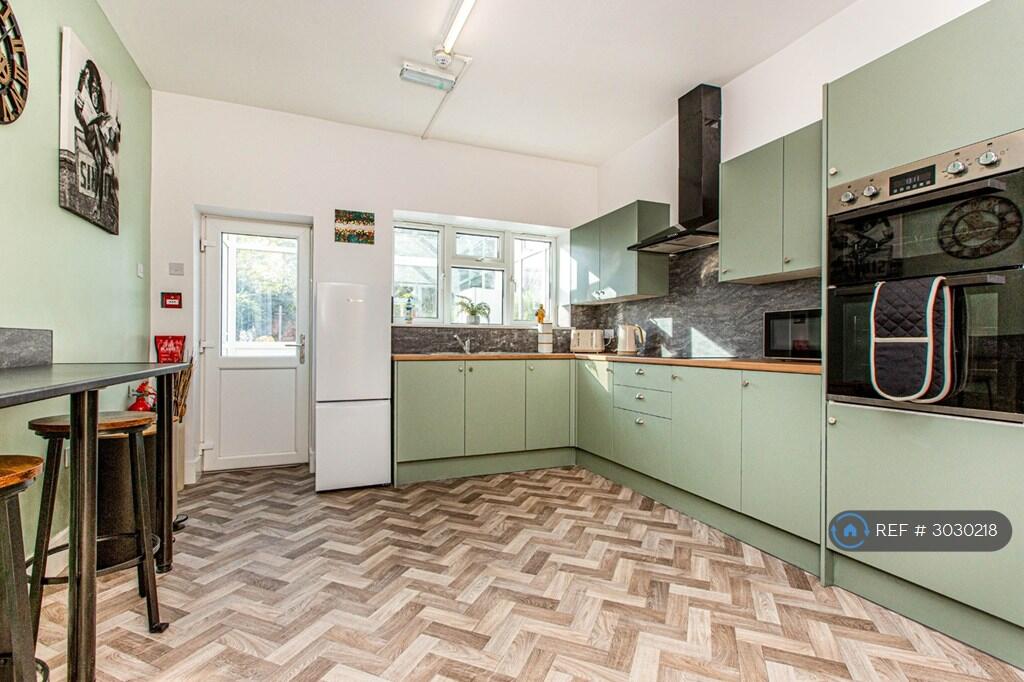 House in Chesterfield, Stonegravels - View 2
