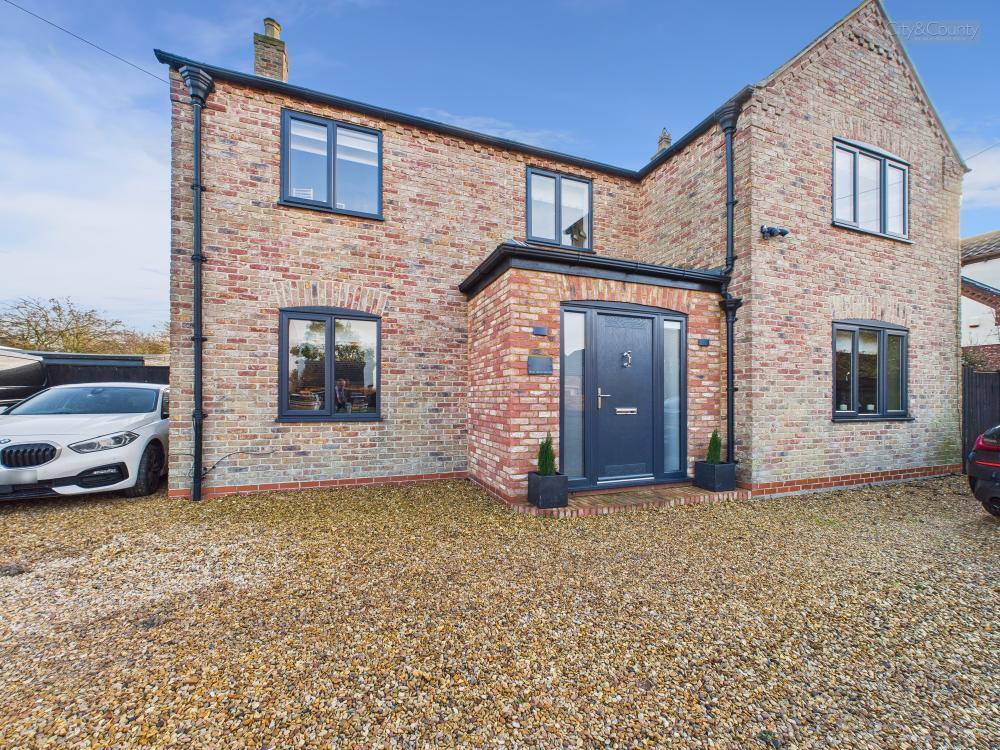 4-bed detached on West Drove South, Gedney Hill, Spalding, £500,000