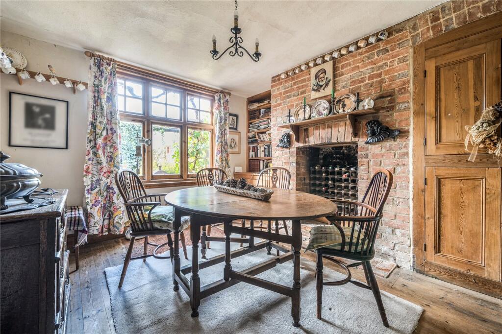 Wisborough Green, Billingshurst, West Sussex, RH14 photo 3