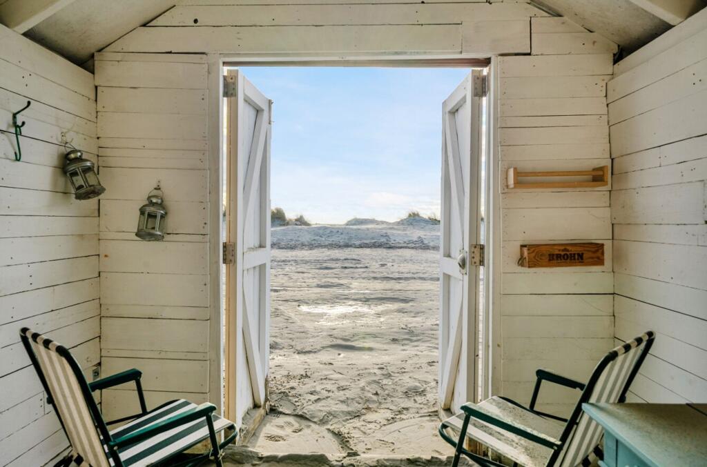 West Wittering Beach, Pound Road, PO20 - View 5