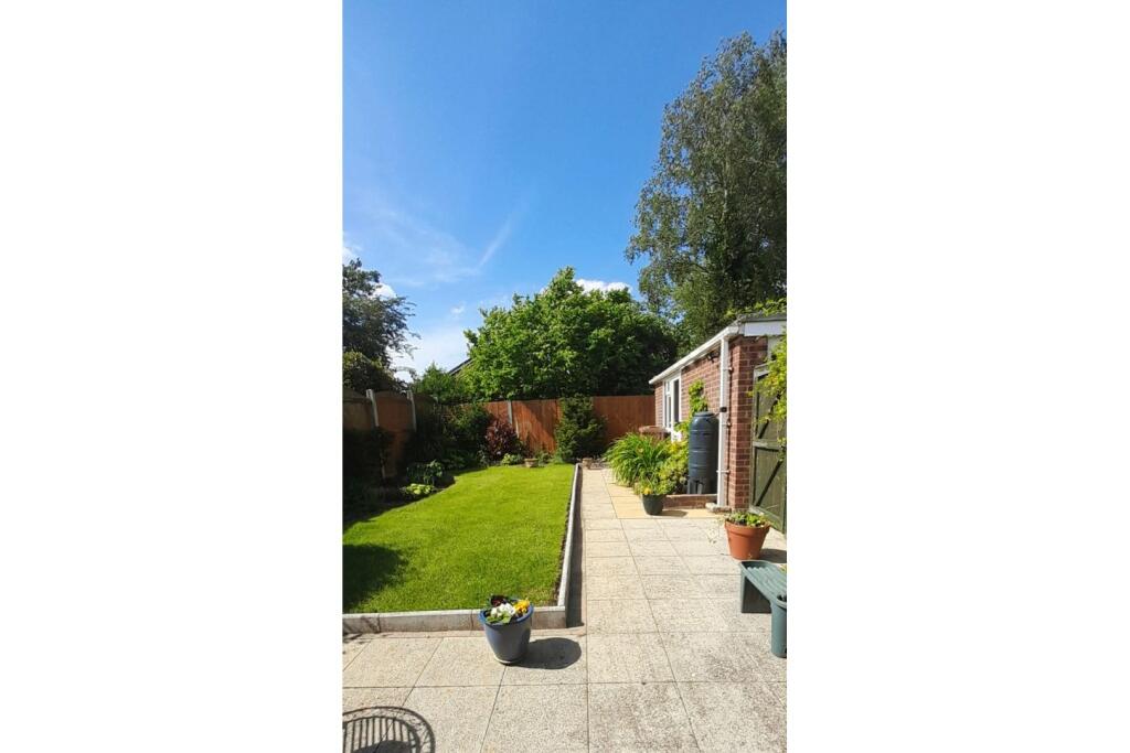 Brereton Close, Beverley, HU17 - View 4