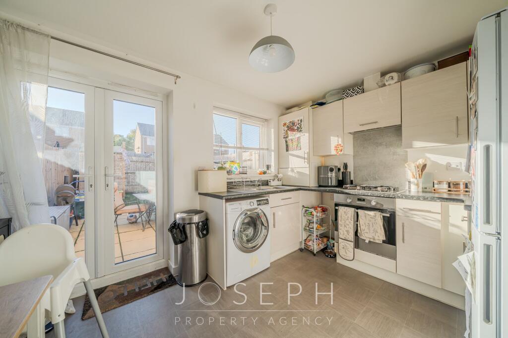 House in Great Blakenham - View 5