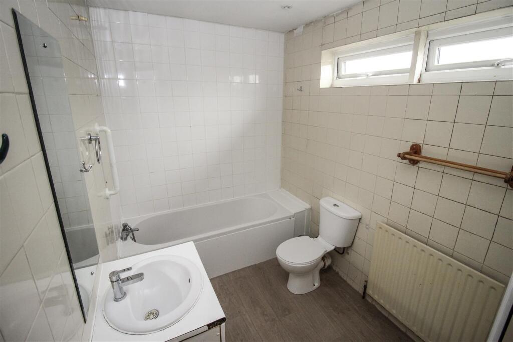 Apartment in Southend-on-Sea, Milton, Prittlewell - View 4
