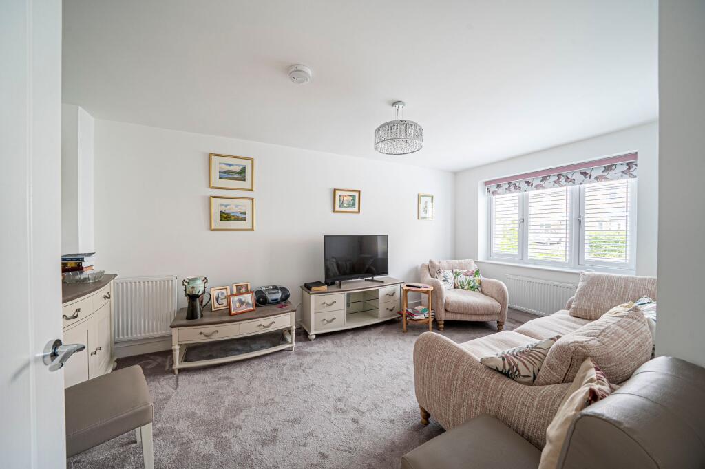 House in Salisbury - View 2