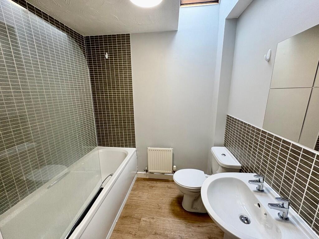 78, Harn Road photo 5