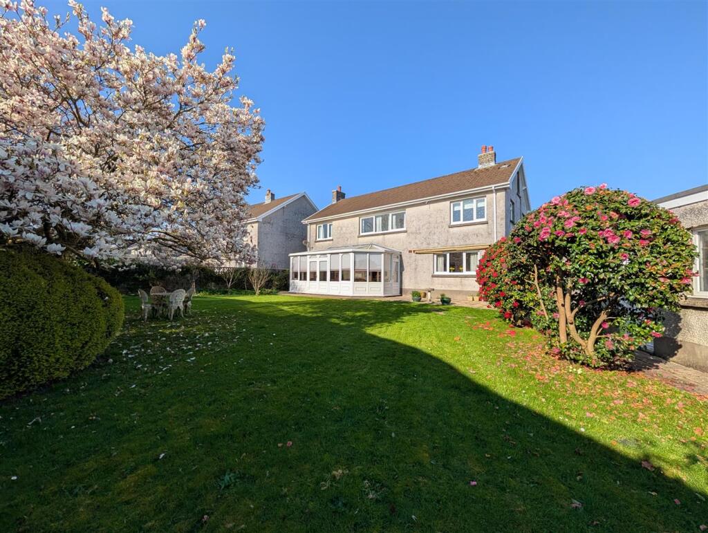 Main image of property: Nant-Yr-Arian, Carmarthen