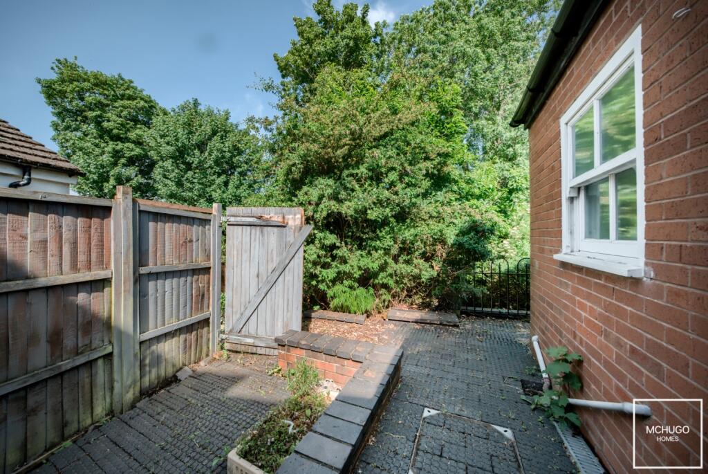 House in Birmingham, Harborne - View 2