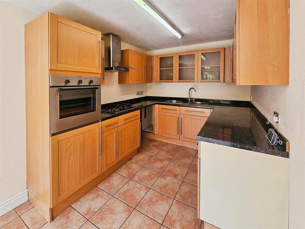 Bluebell Close, Biddulph, Staffordshire Moorlands - Mehr