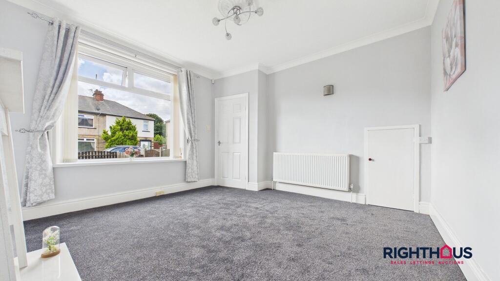 Beacon Grove, Bradford, BD6 photo 5