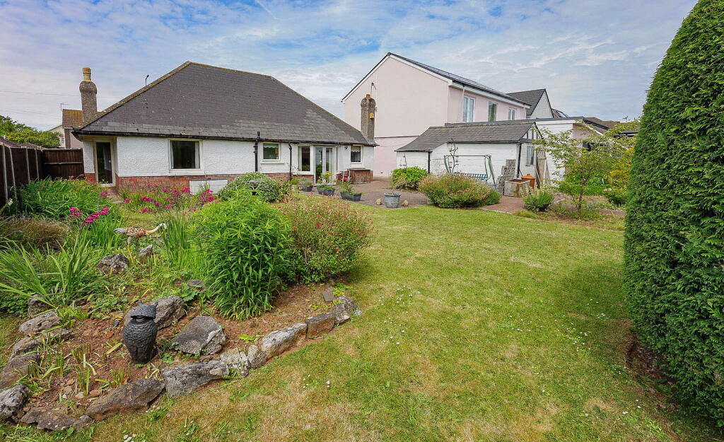 West Town Road, Backwell photo 4