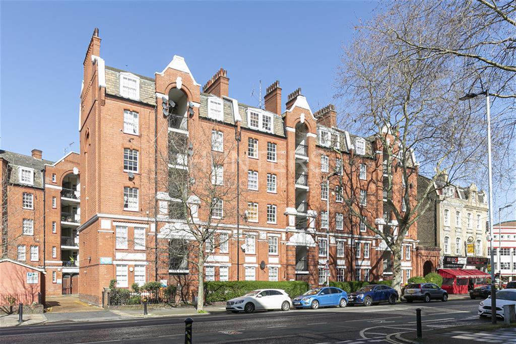 Apartment in London - View 2