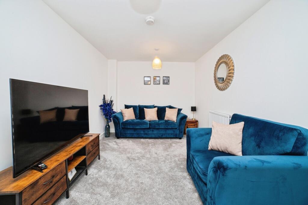 Foxglove Way, MANSFIELD, Nottinghamshire, NG20 photo 3