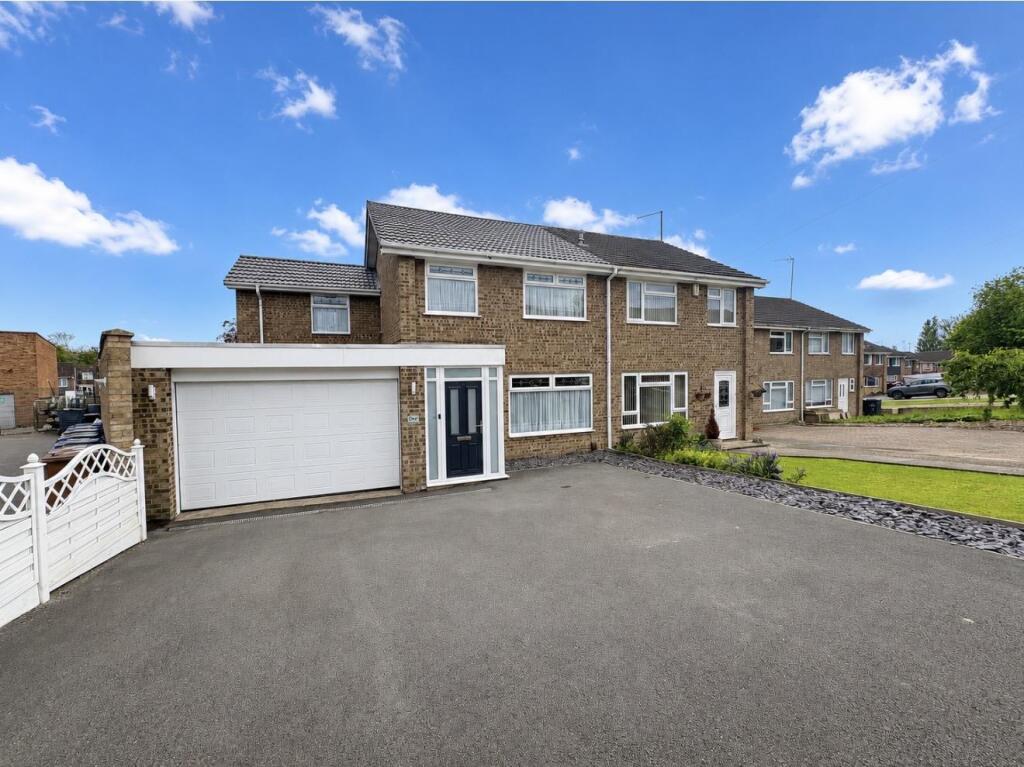 Main image of property: Thruxton Drive, Parklands, Northampton NN3