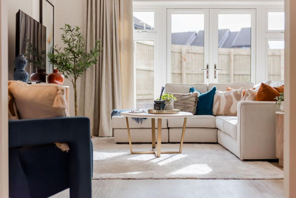 House in Slough - View 2